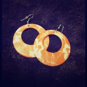 Fun Flower Pattern Earings!! 🎀