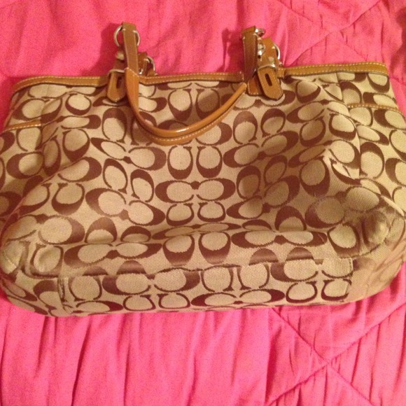 Coach bag ♥ - Picture 4 of 4