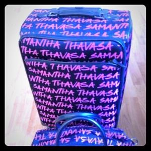 Samantha Thavasa Luggage Set