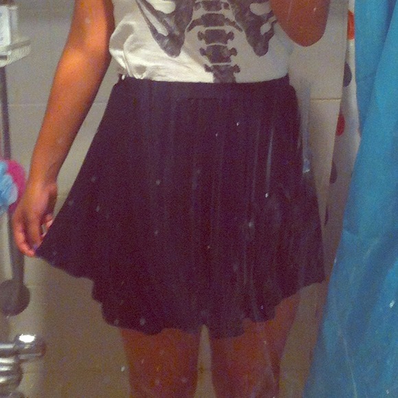 ✨TRADED✨Brandy melville inspired pacsun skirt
