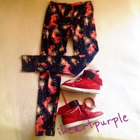 xhilaration Pants - 🎉HP5/14🎊✨Galaxy leggings 🌌🌠