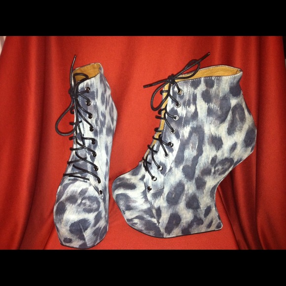 Jeffrey Campbell Nightlita Boots sz 9.5