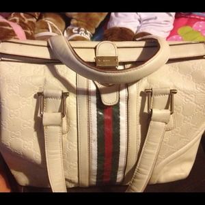 Authentic GUCCI handbag $150.00 thru PP