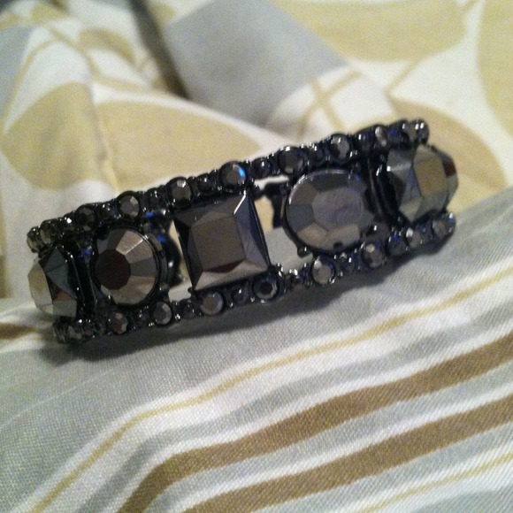 Bracelet - Picture 2 of 2
