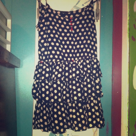 🎉SOLD🎉 Cute vintage like dress!