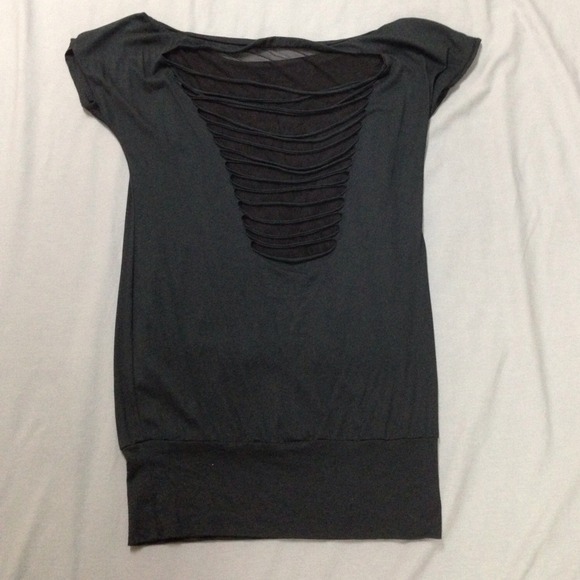 cut out back top - Picture 3 of 4