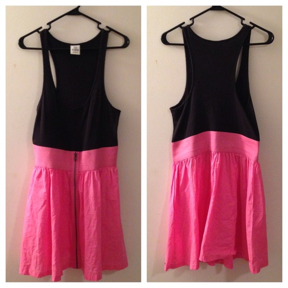 Victoria's Secret PINK dress Size large. Worn once