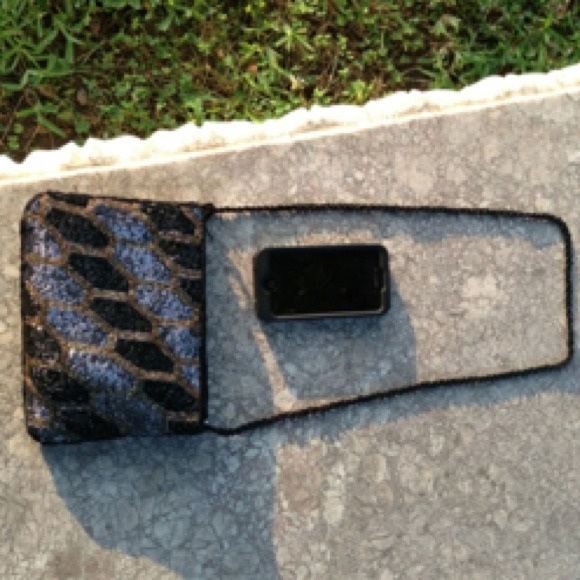 Reduced! 'La Regale' Beaded Vintage Purse - Picture 3 of 3