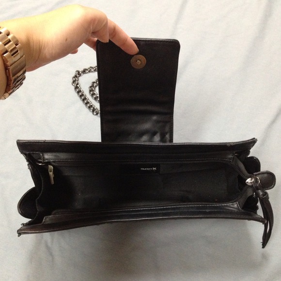 🚫BUNDLED🚫HURLEY studded clutch/purse - Picture 4 of 4