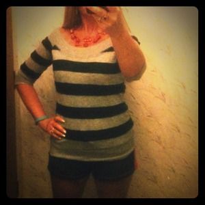 Grey and black top