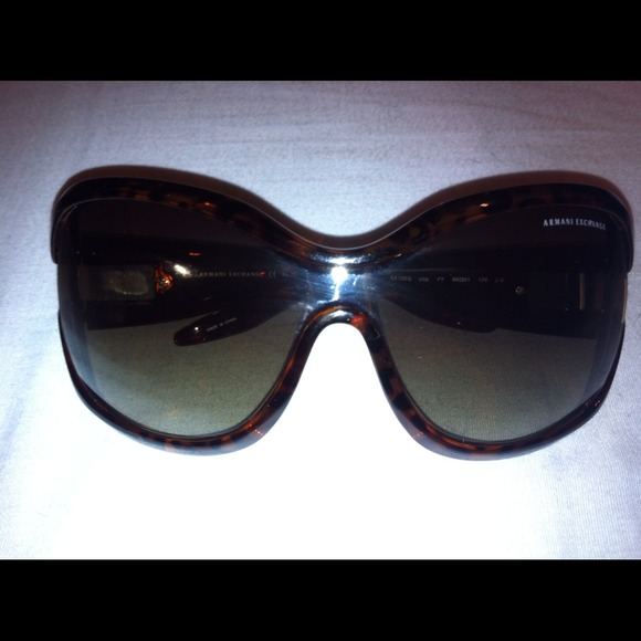Armani Exchange sunglasses - Picture 2 of 4