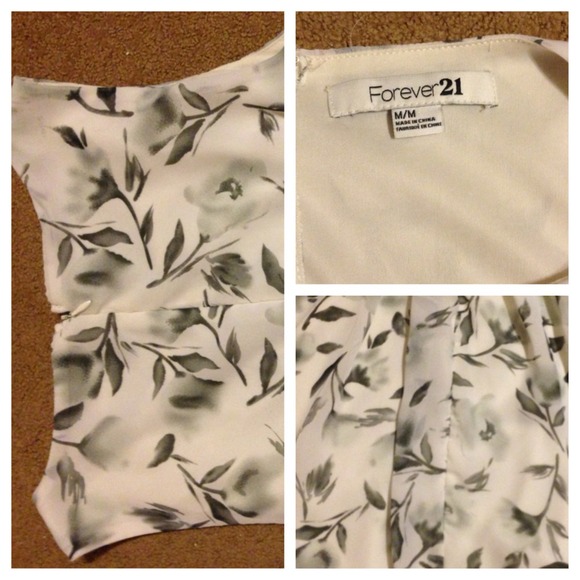 ON HOLD-BUNDLE💞Host Pick for Date Night💞. - Picture 4 of 4