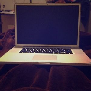 Apple Laptop MacBook pro SOLD