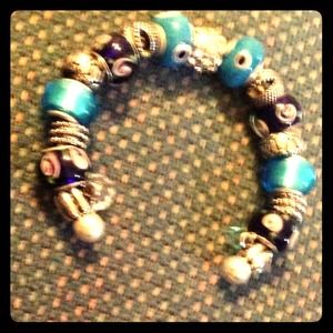 Bracelets like pandora