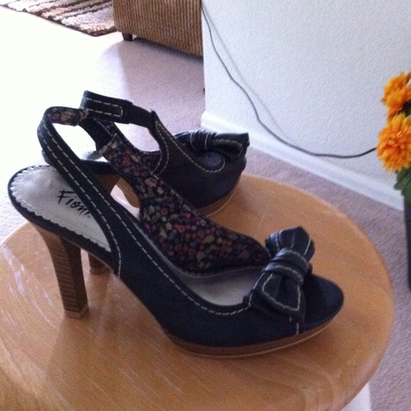 ❤️❤️Fioni shoes❤️❤️ - Picture 2 of 4