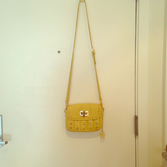 Vieta crossbody