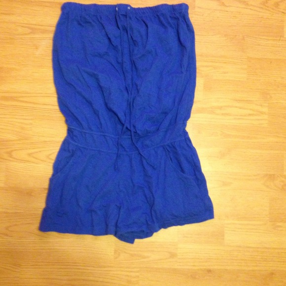 Strapless romper