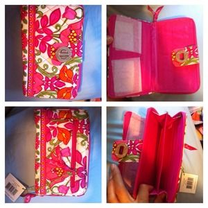 Vera Bradley clutch still available