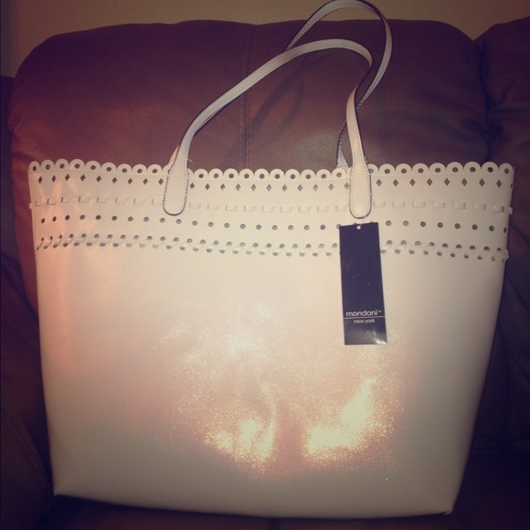 NWT Mondani New York "Zoe" Tote