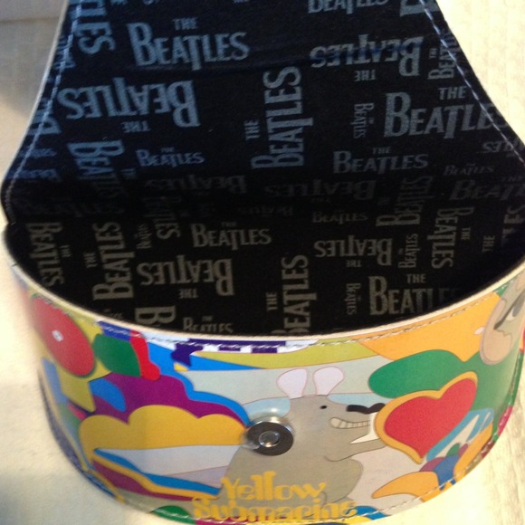 ♥ FINAL ??LIMITED EDITION THE BEATLES CASE NEW❗