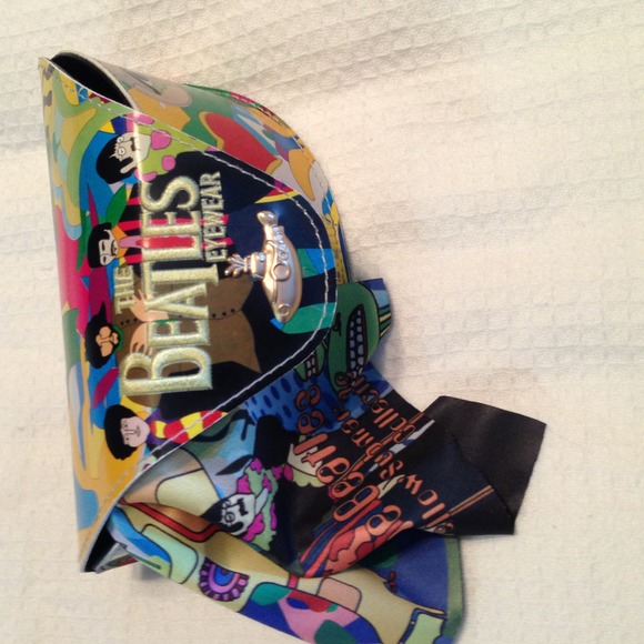 ♥ FINAL ??LIMITED EDITION THE BEATLES CASE NEW❗ main image 4