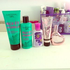 bundle of new perfumes, body washes and lotions!