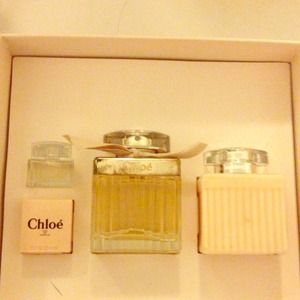 Authentic Chloe Parfum Gift Set- in box not used!