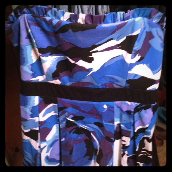 PRICE REDUCED Short dress.