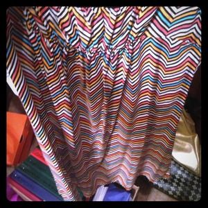 PRICE REDUCED Short chevron print dress