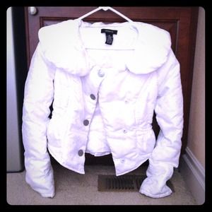 Super Cute White Winter Jacket ^.^