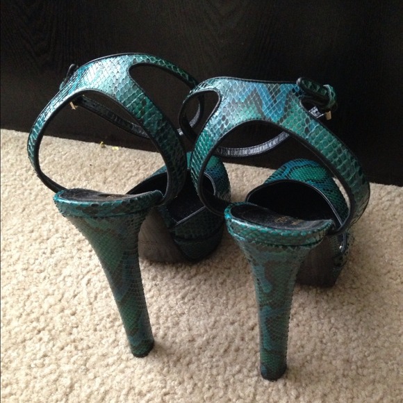 Gucci heels - Picture 3 of 4