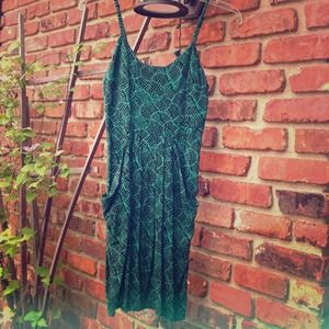 Green & black mini dressTAKE AN ADDITIONAL 50% OFF