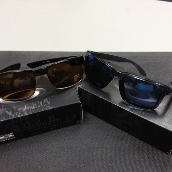 Oakley Sunglasses (Holbrook and Twoface)