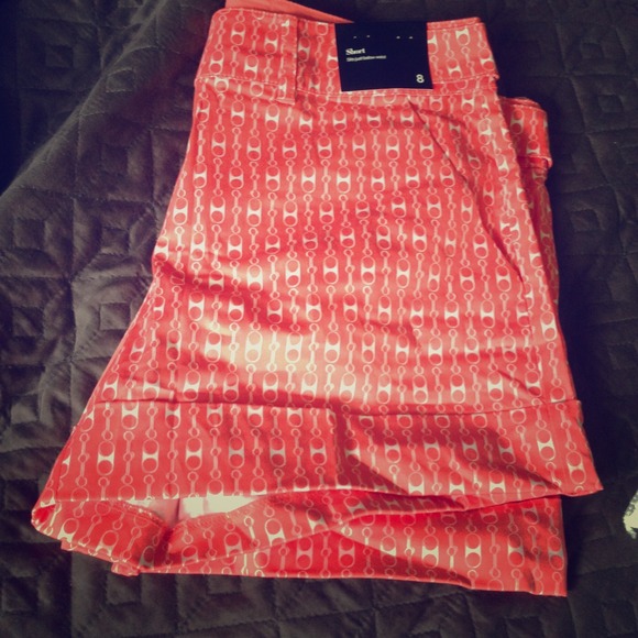 Coral patterned shorts
