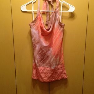 GOod for a classy dinner or a night out and about!