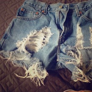 Destressed Levi shorts
