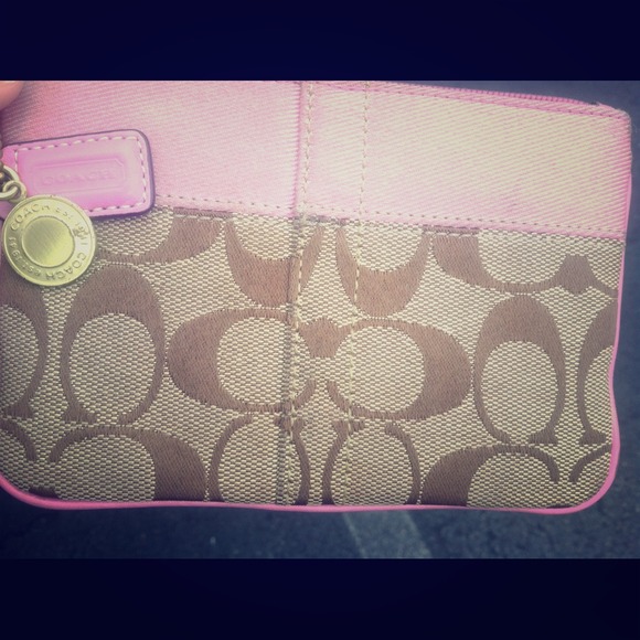 Pink Coach Wrislet