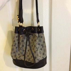 Louis Vuitton Petit Noe -authentic