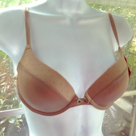 ❌Bundled & Sold❌NWT ✨ Nude Underwire Bra
