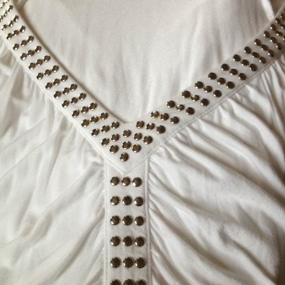 Kenar dressy top size medium - Picture 2 of 4