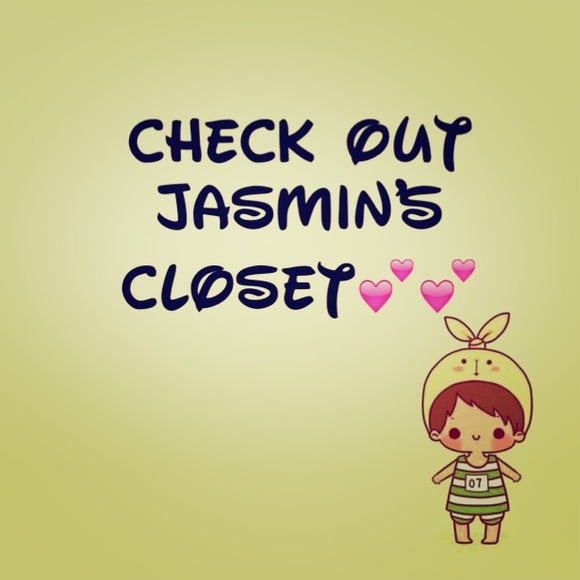 🚫Check out my closet🚫