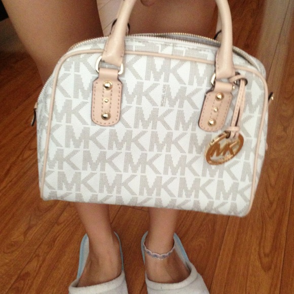 SOLD** - Picture 2 of 3