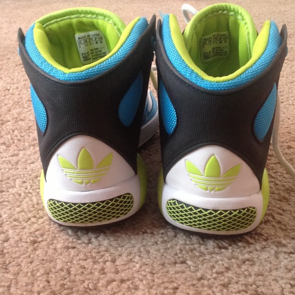 Adidas - Picture 4 of 4