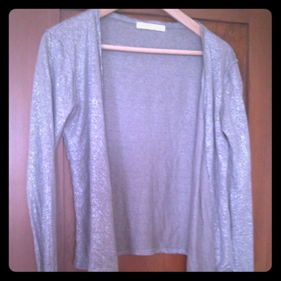 🚫🚫TRADED🚫🚫 Anthropologie Drapey cardigan gray