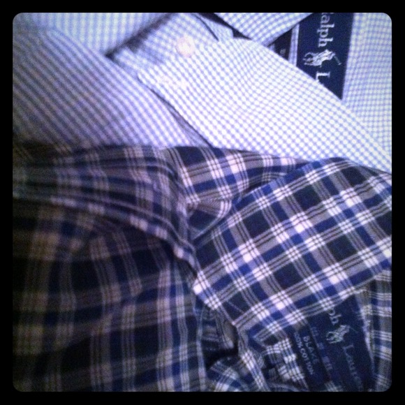 Two blue Ralph Lauren Polos button up. Medium