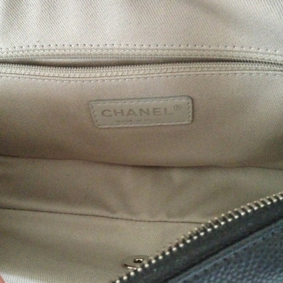 Chanel black easy caviar small flap - Picture 3 of 4