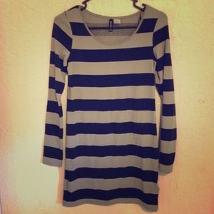 H&M Long Sleeved Dress