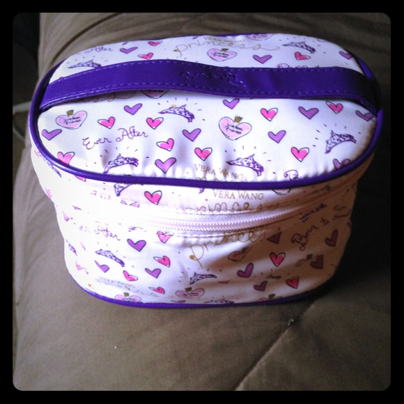 SOLD IN BUNDLE Vera Wang Cosmetic Bag