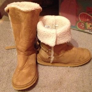 Fuzzy boots