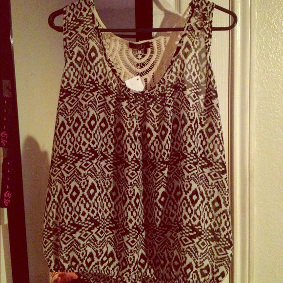 *🚫sold 🚫**Tribal tank with crochet back